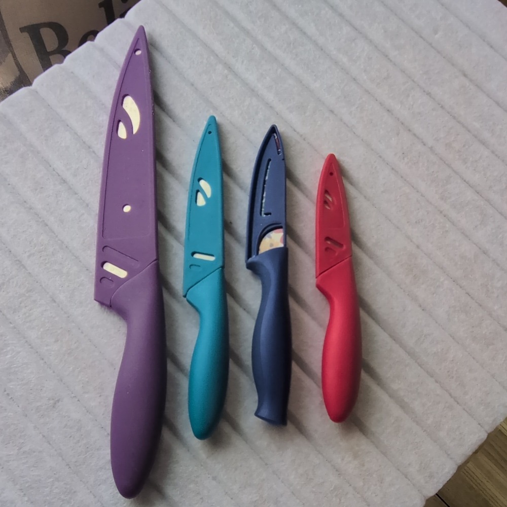 Multicolor 4-Piece Kitchen Knife Set Chef Paring Utility with Blade‎ Covers